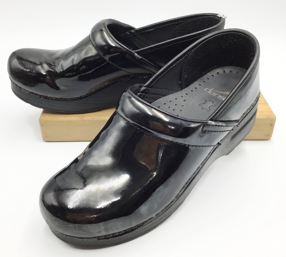Dansko Black Petrol Patent Leather Clogs Womens EU 38 US 7.5–8 Slip On Comfort